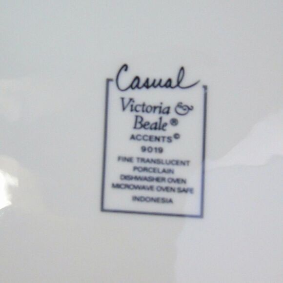 Casual Accents Victoria Beale Cup and Saucer - Picture 7 of 7